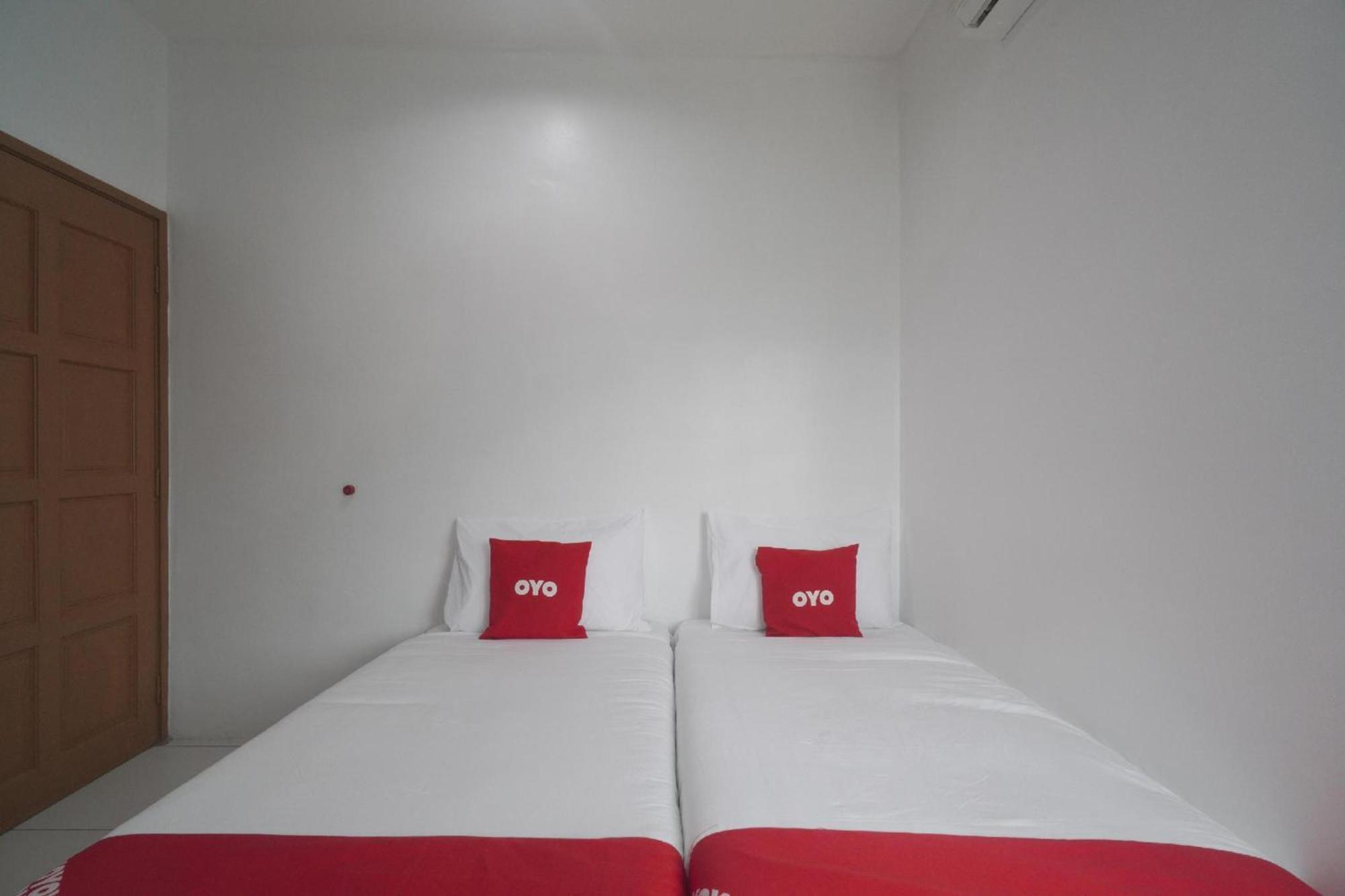 Oyo 91089 Motel Fasa 2B Seri Manjung Eksteriør billede