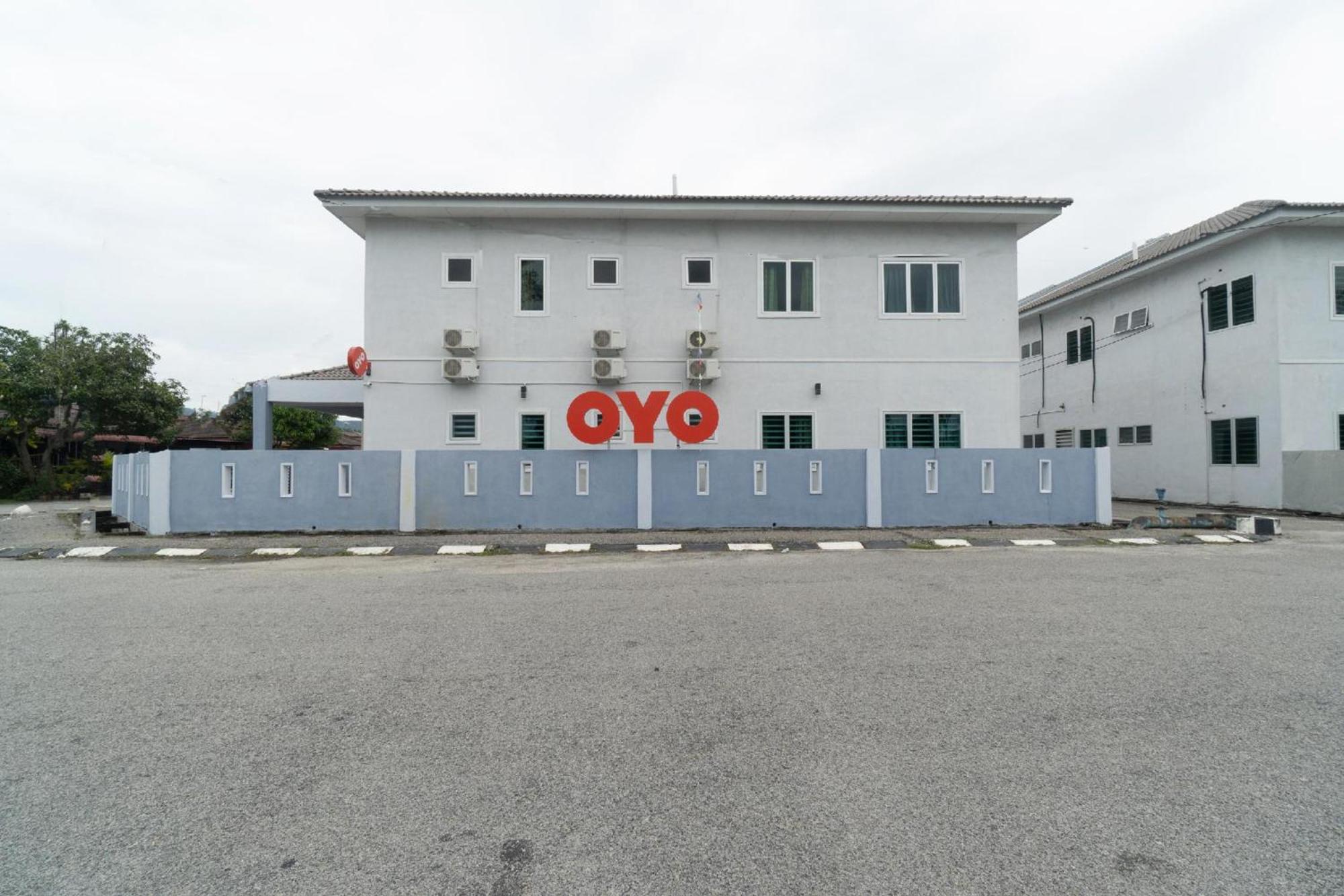 Oyo 91089 Motel Fasa 2B Seri Manjung Eksteriør billede