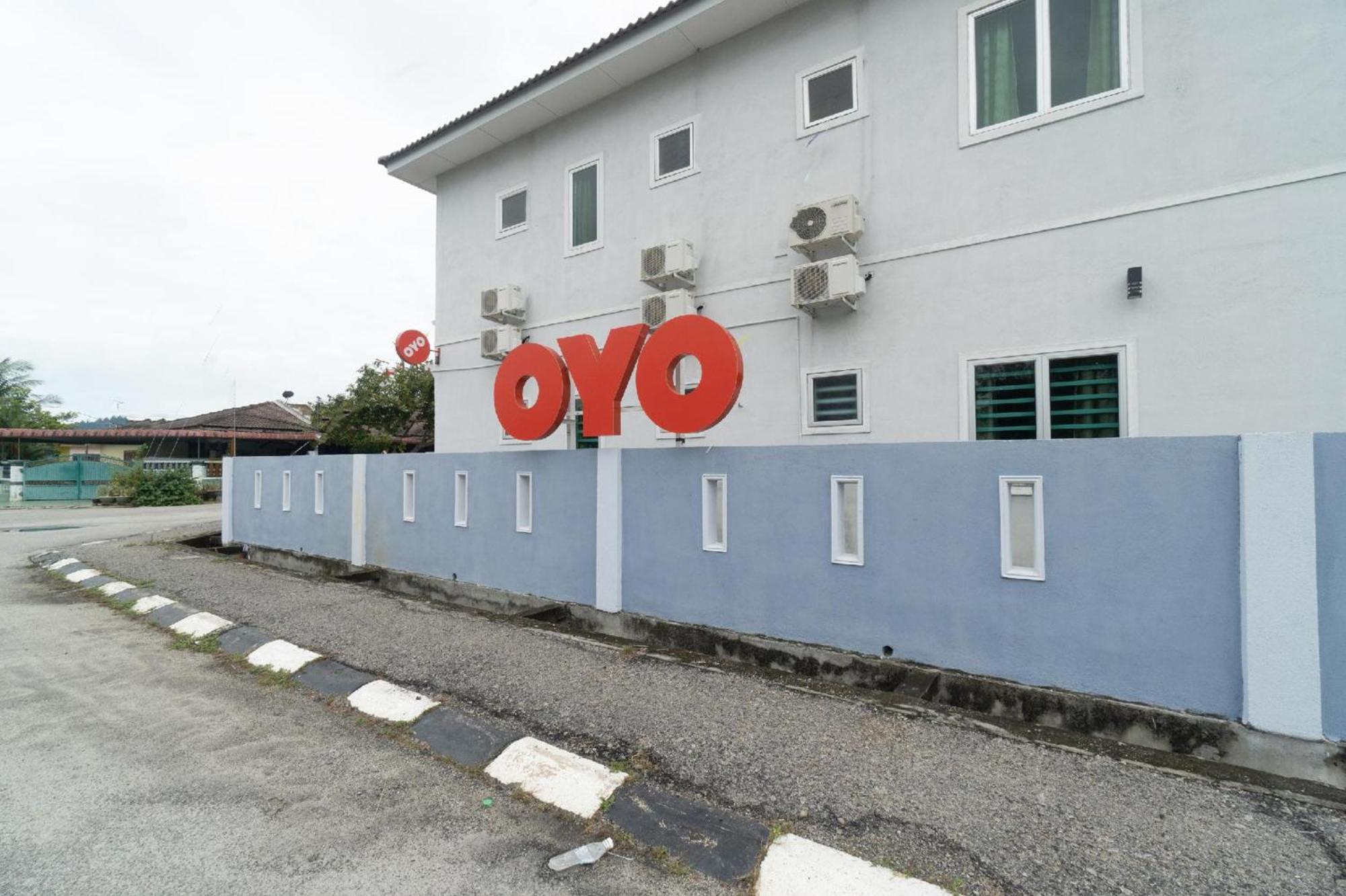 Oyo 91089 Motel Fasa 2B Seri Manjung Eksteriør billede