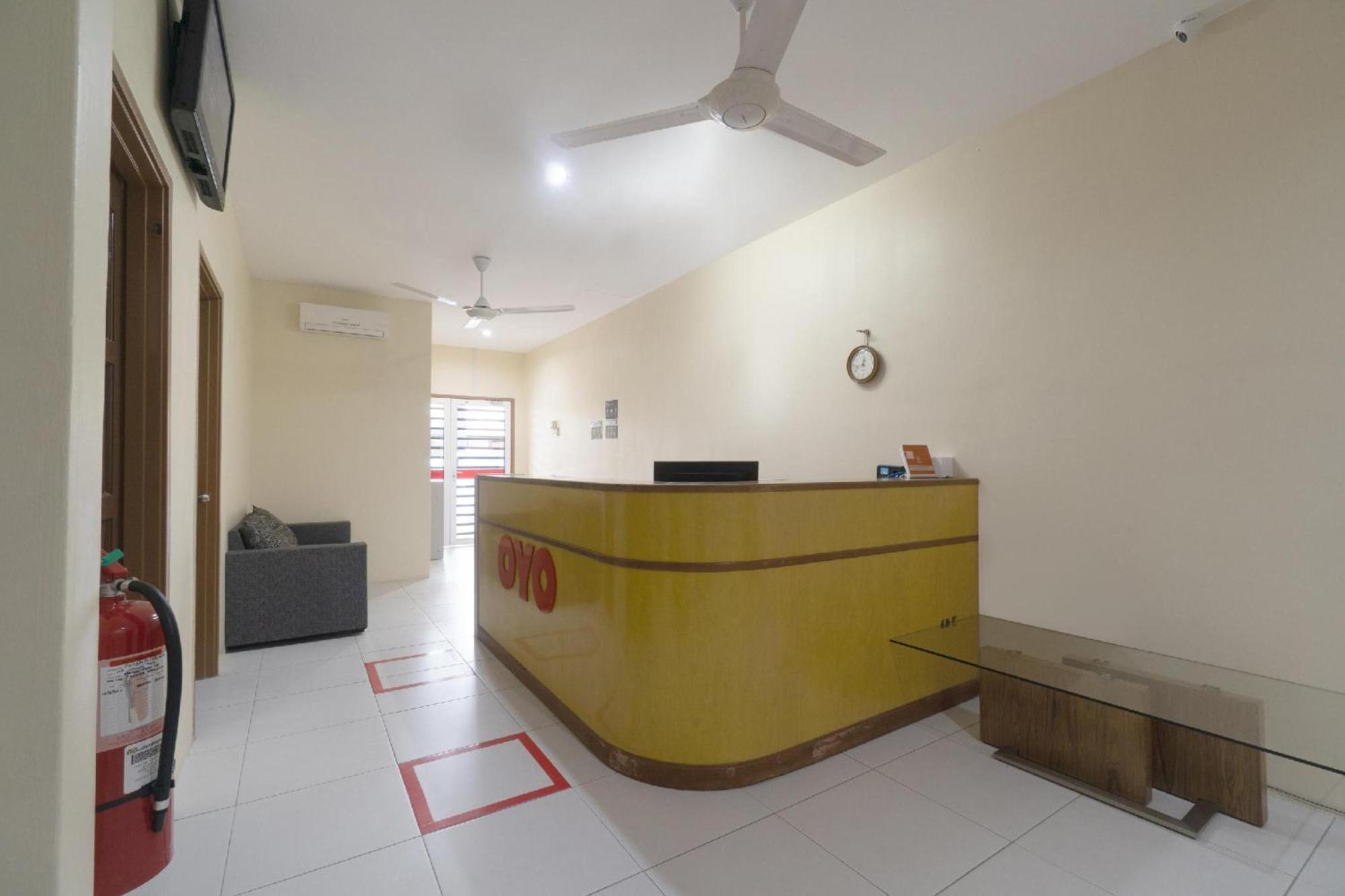 Oyo 91089 Motel Fasa 2B Seri Manjung Eksteriør billede