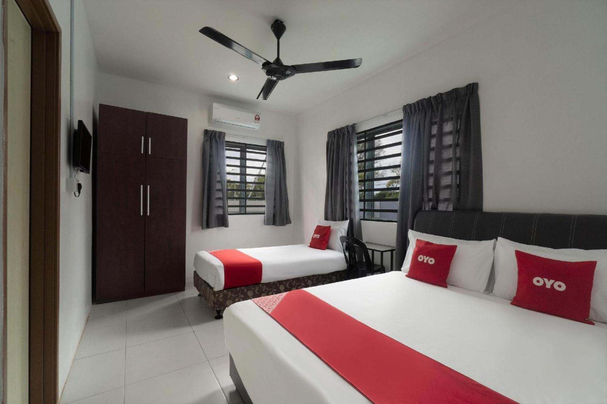 Oyo 91089 Motel Fasa 2B Seri Manjung Eksteriør billede